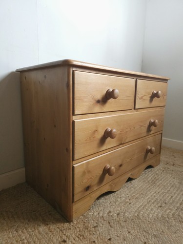 Victorian style solid - , pine