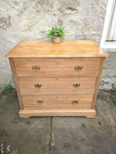 Vintage pine chest drawers - chest,
