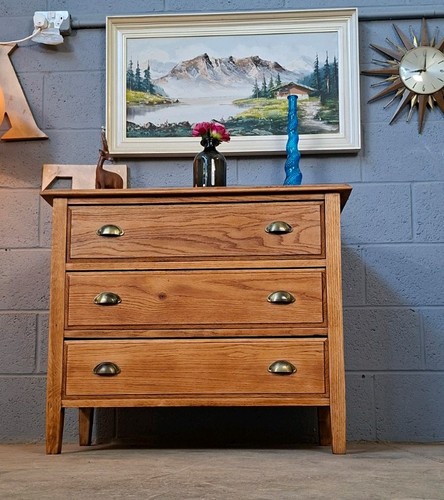 Solid oak chest drawers - chest, ~