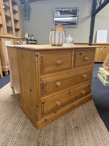Solid pine chest drawers - pine,