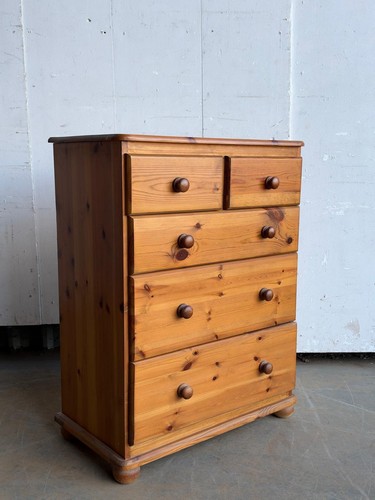 Modern pine chest drawers - pine, of