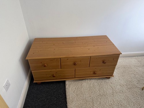 Pine five draw - pine, chest