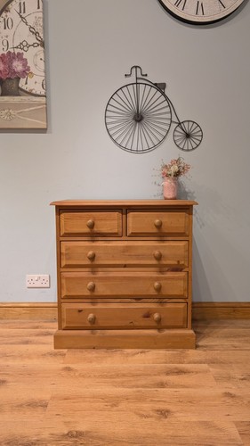 Pine chest drawers - pine, of