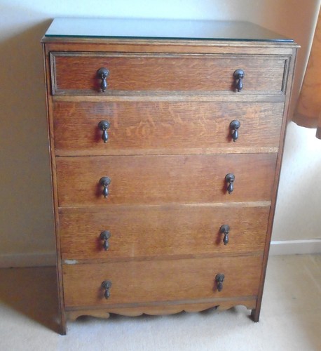 Vintage oak chest - oak, drawers